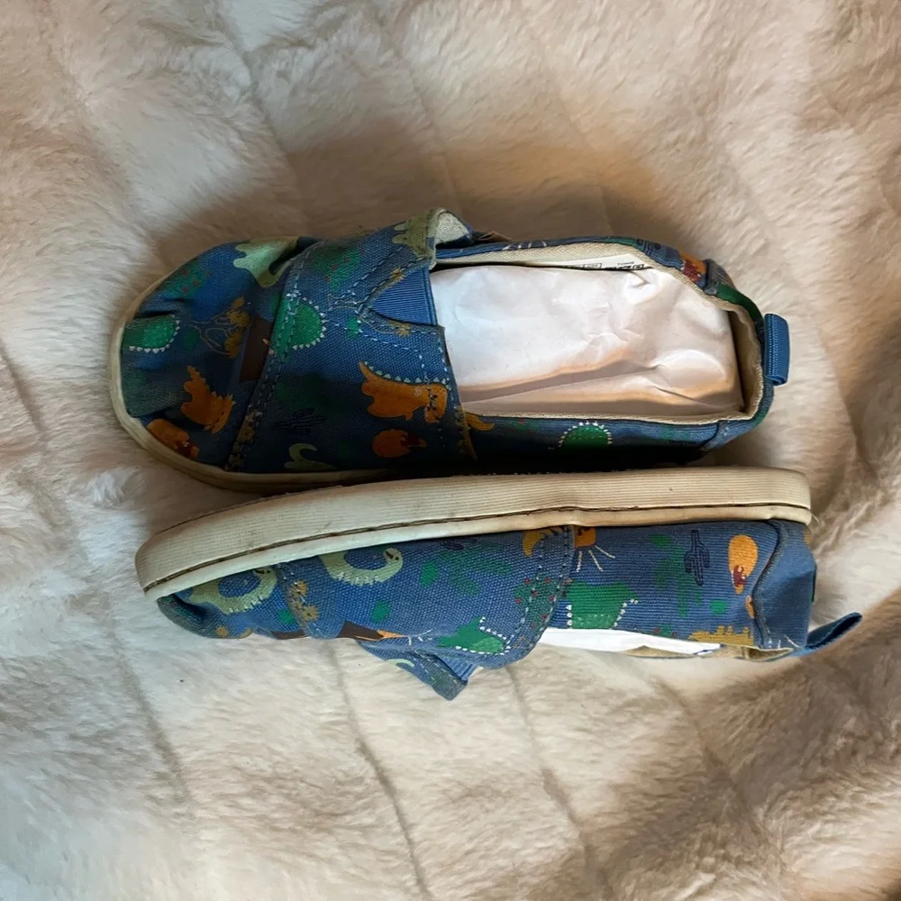 Toms Unisex Toddler Sz 10 Blue Dino Canvas Hook Loop Close Casual Jurassic Shoes